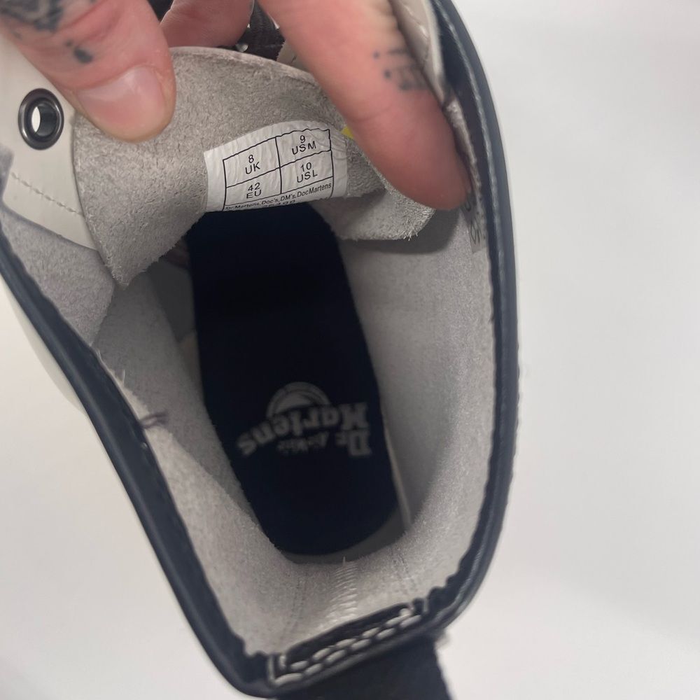 Dr. Martens White Leather Women's Boots - Picture 8 of 9